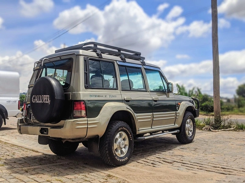 Noleggio Hyundai Galloper: SUV robusto e affidabile per tutte le avventure